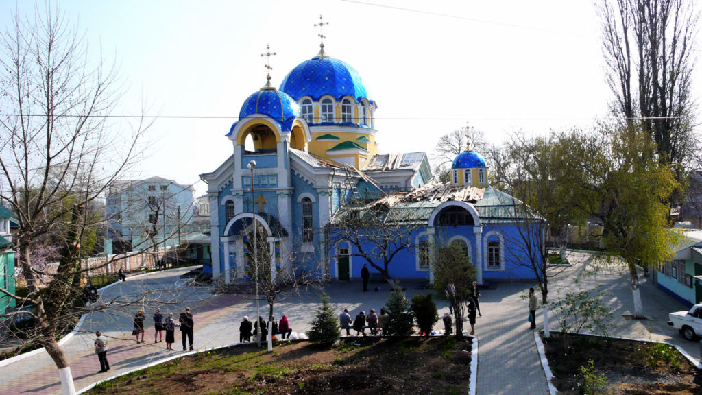 В 1905 году началось возведение каменного храма, на строительство которого сам император Николай II выделил 1000 рублей