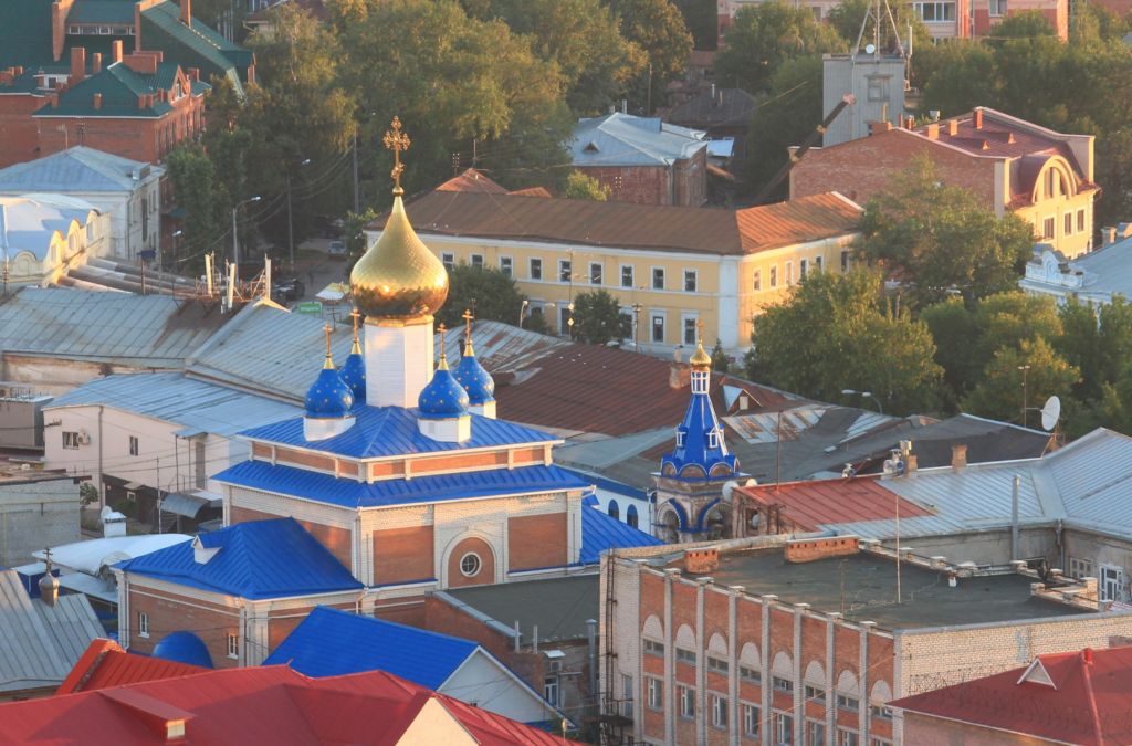Среди городских кварталов