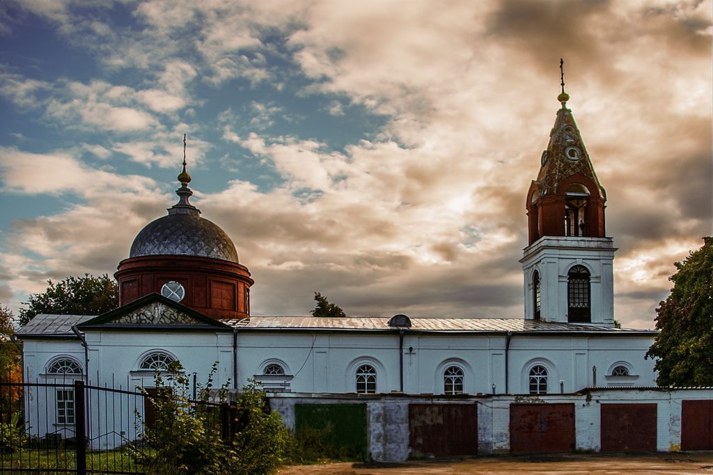 Храм Троицы Живоначальной