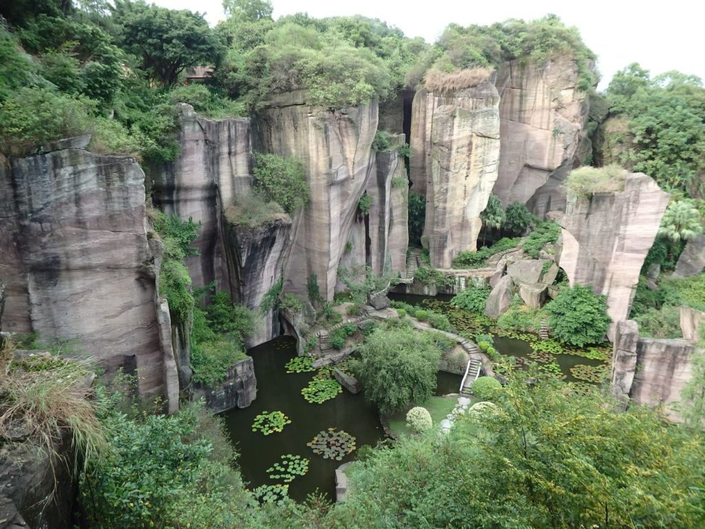 Лотосовые горы