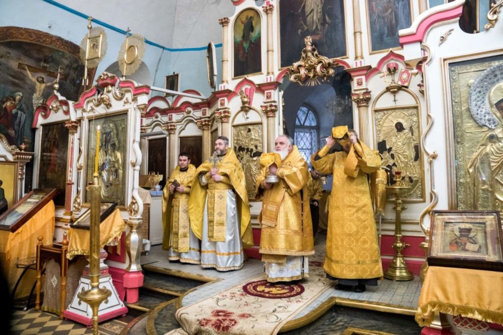 За это время церковь не была разрушена и исполняла свое назначение