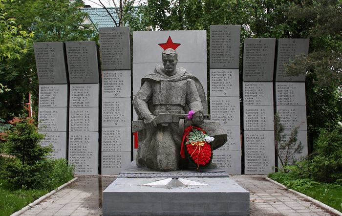 Мемориал воинам, погибшим в годы ВОВ