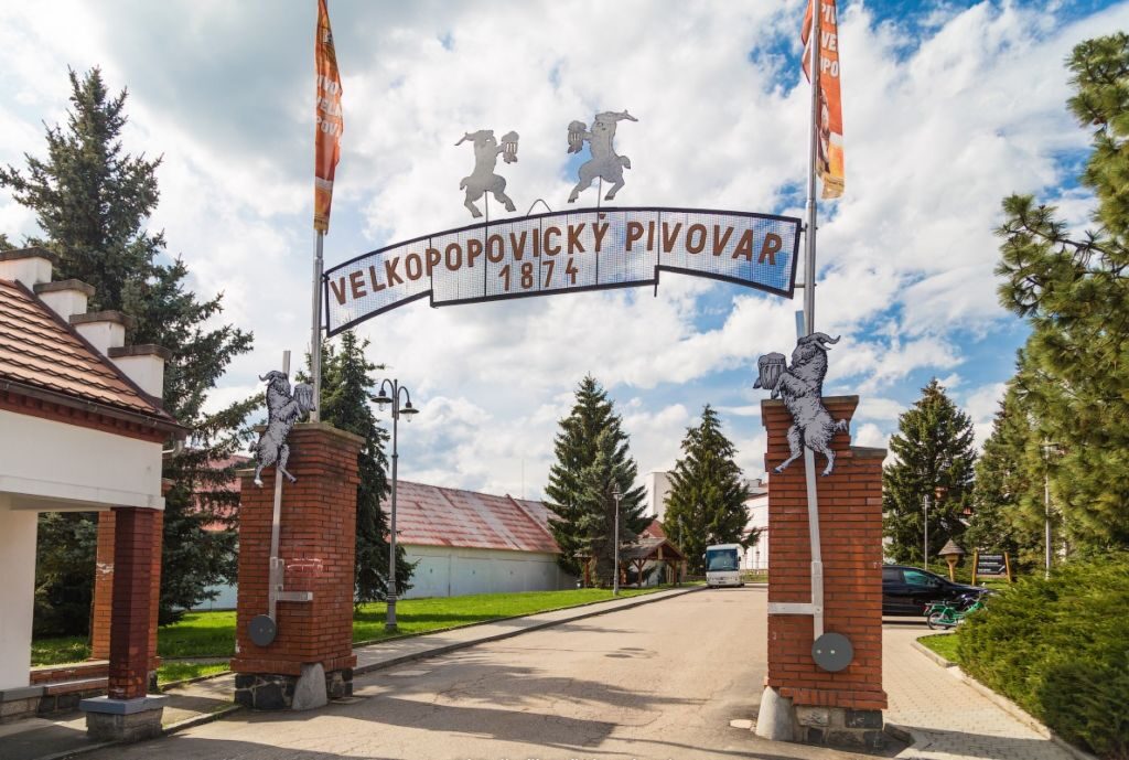 Экскурсии в музей Велопоповицкий Козел включены в любое посещение замка Орлик