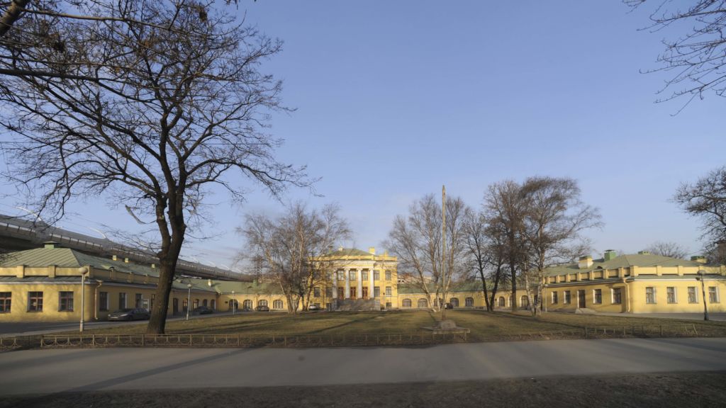 Княгиня Екатерина Романовна слыла очень образованной женщиной той эпохи, одной из самых заметных фигур Российского Просвещения