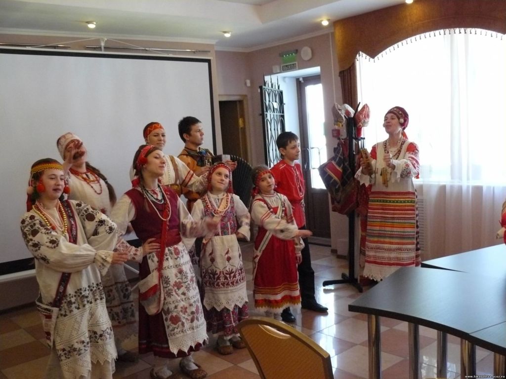 Сохранение традиций брянского народного костюма