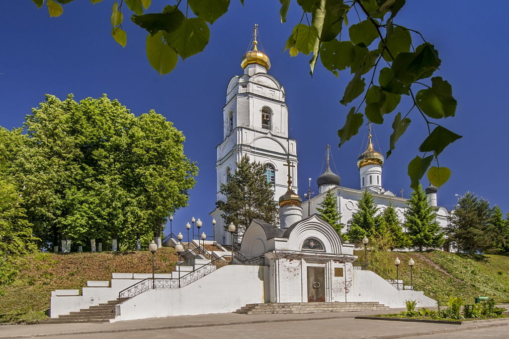 Территория собора
