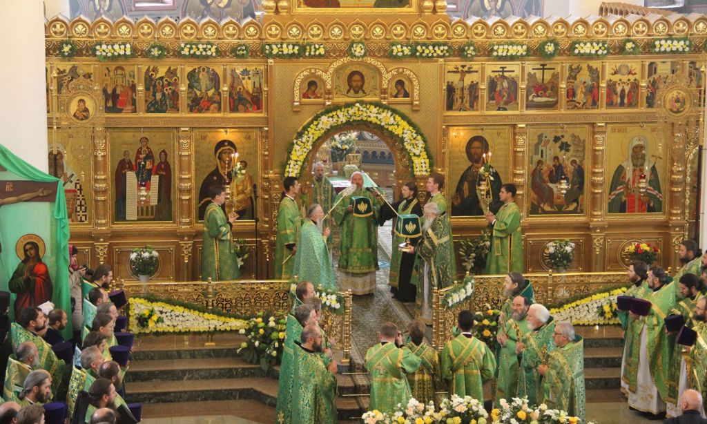 Богослужение в соборе