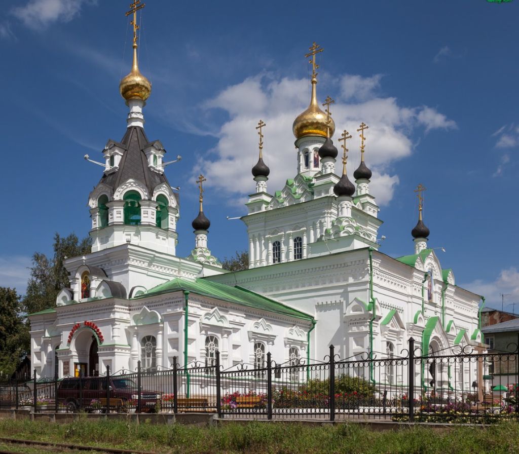 Ограда территории