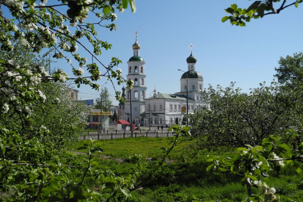 Фото издалека