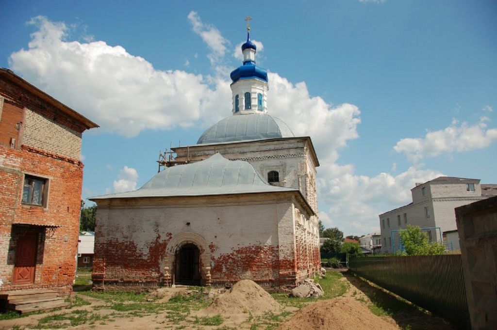 Храм