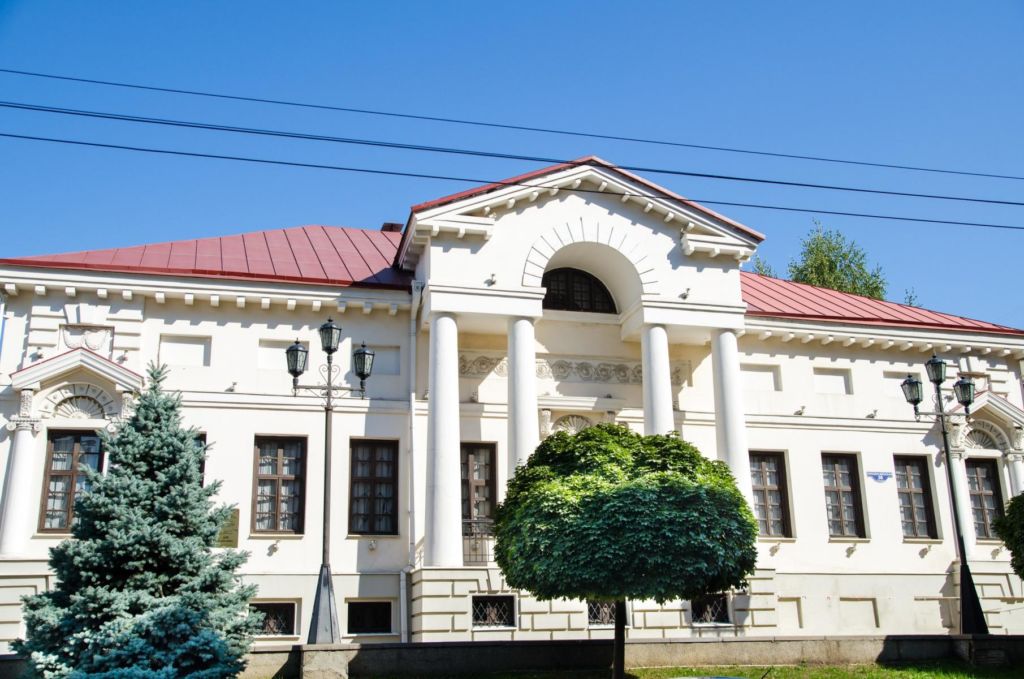 Фасад музая