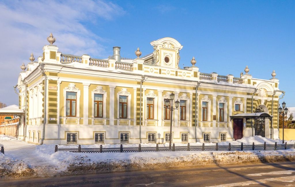 Недавно полуразрушенная, сегодня восстановлена