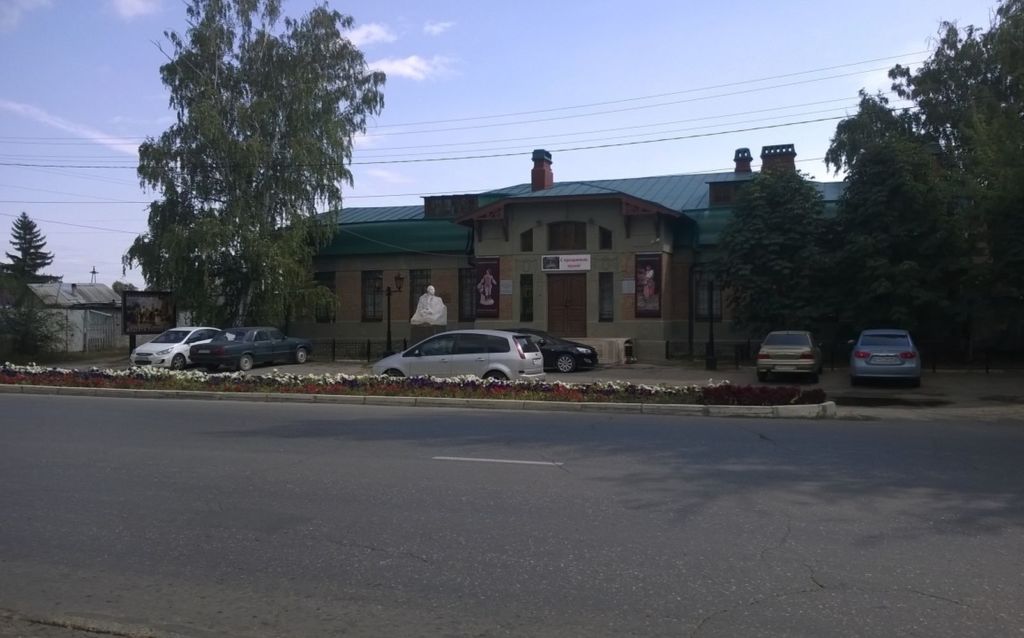 В советское время здание «приютило» в своих стенах часть коллекции Саратовского музея