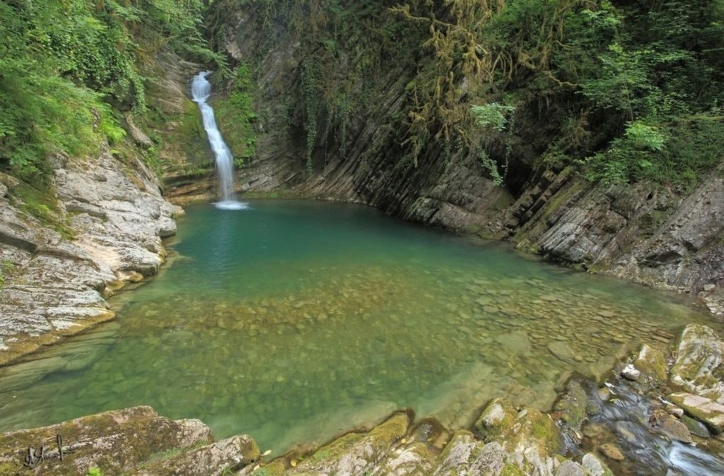 Самшитовые водопады