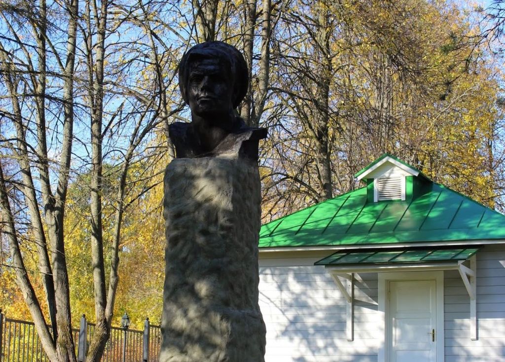 Народное название монумента Матрос