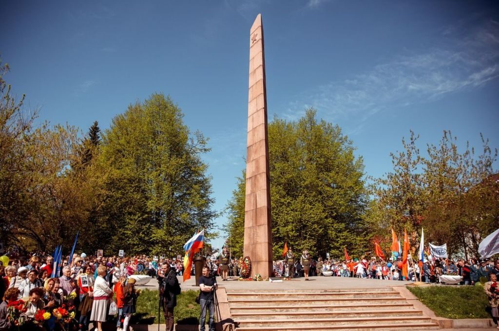 Памятник – обелиск воинам