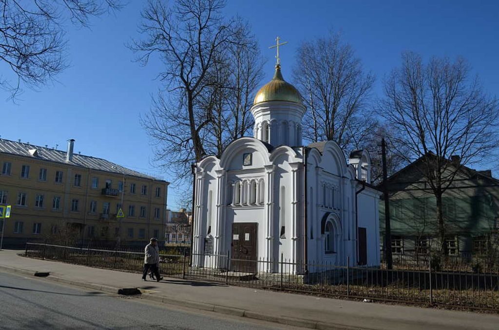 В 1906 году храм освятили во имя Николая Чудотворца и императрицы Александры