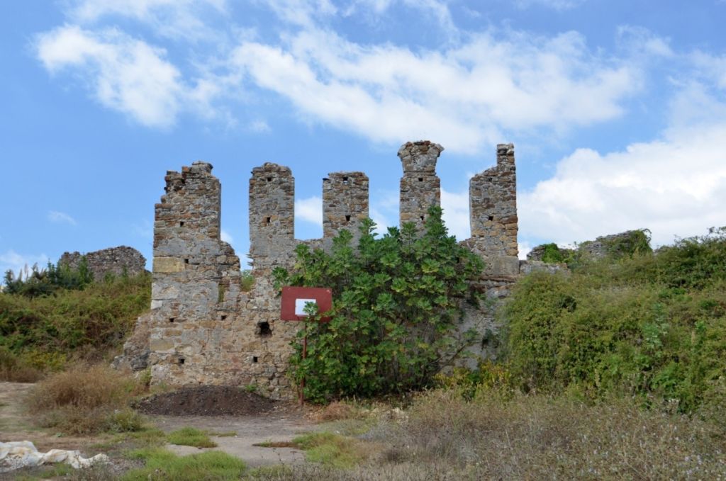 Наула
