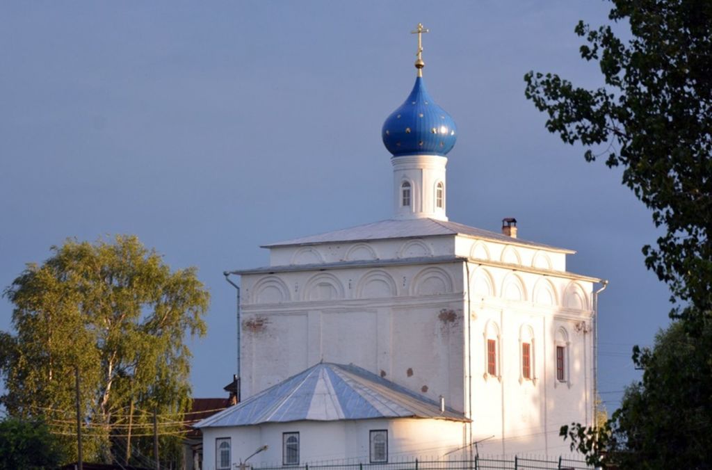 С 2001 года здесь проводятся богослужения