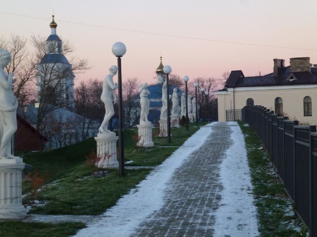 Скульптуры