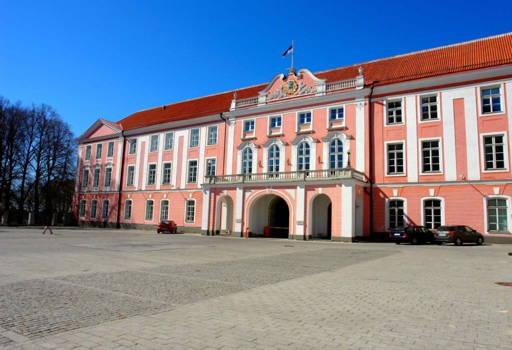 Замок Тоомпеа