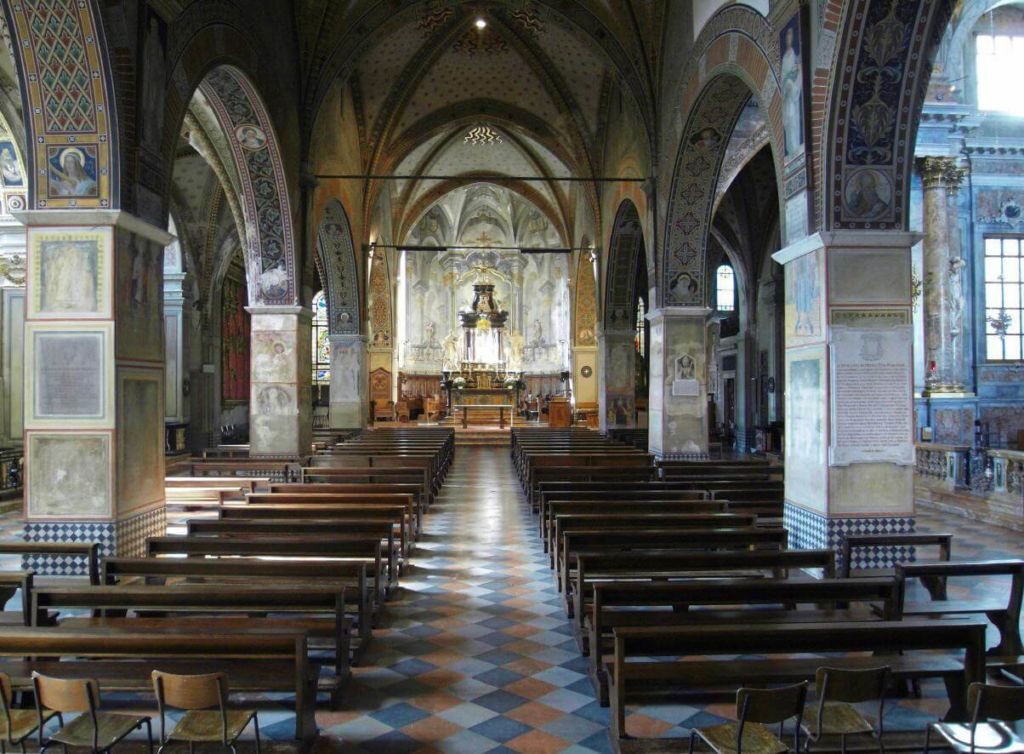 Интерьер собора Cattedrale di San Lorenzo