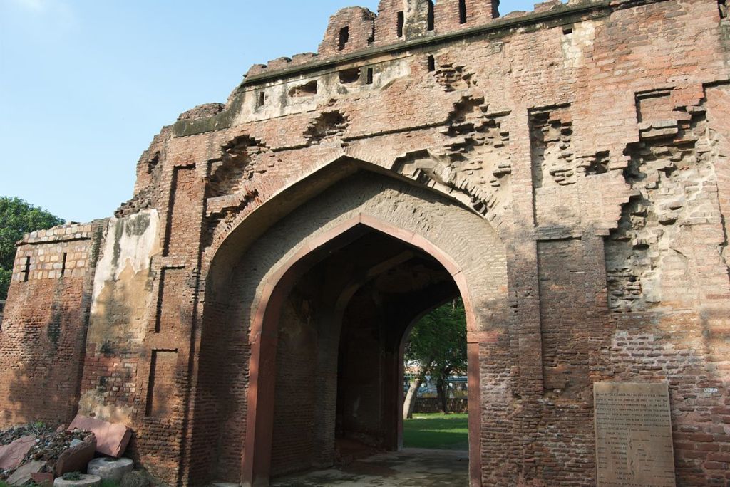 Кашмирские Ворота (Kashmiri Gate)