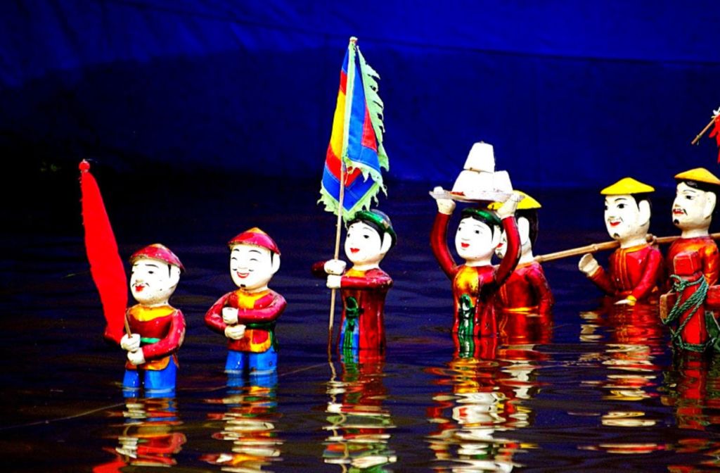 Кукольный театр на воде