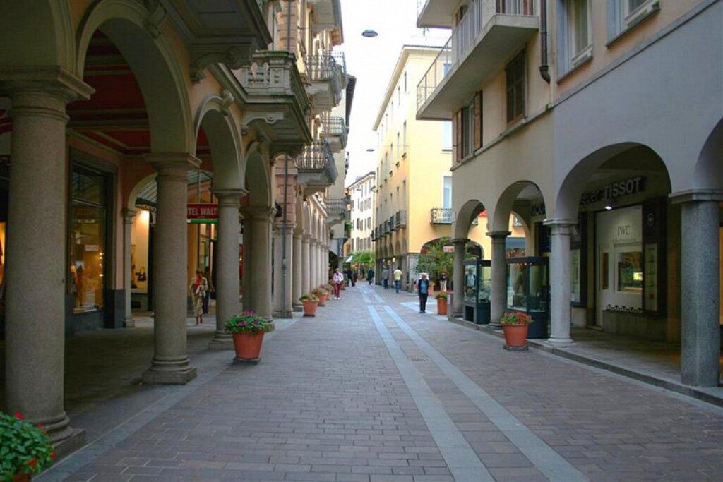 Улица Виа Наса