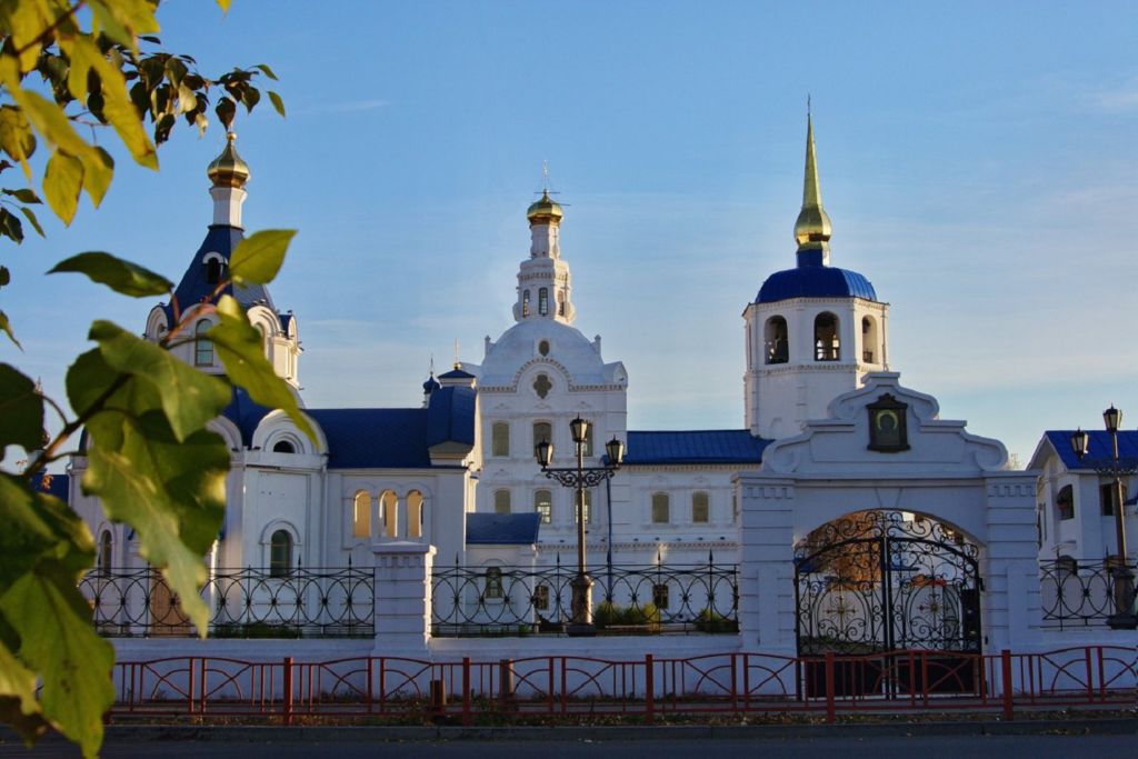 Храм