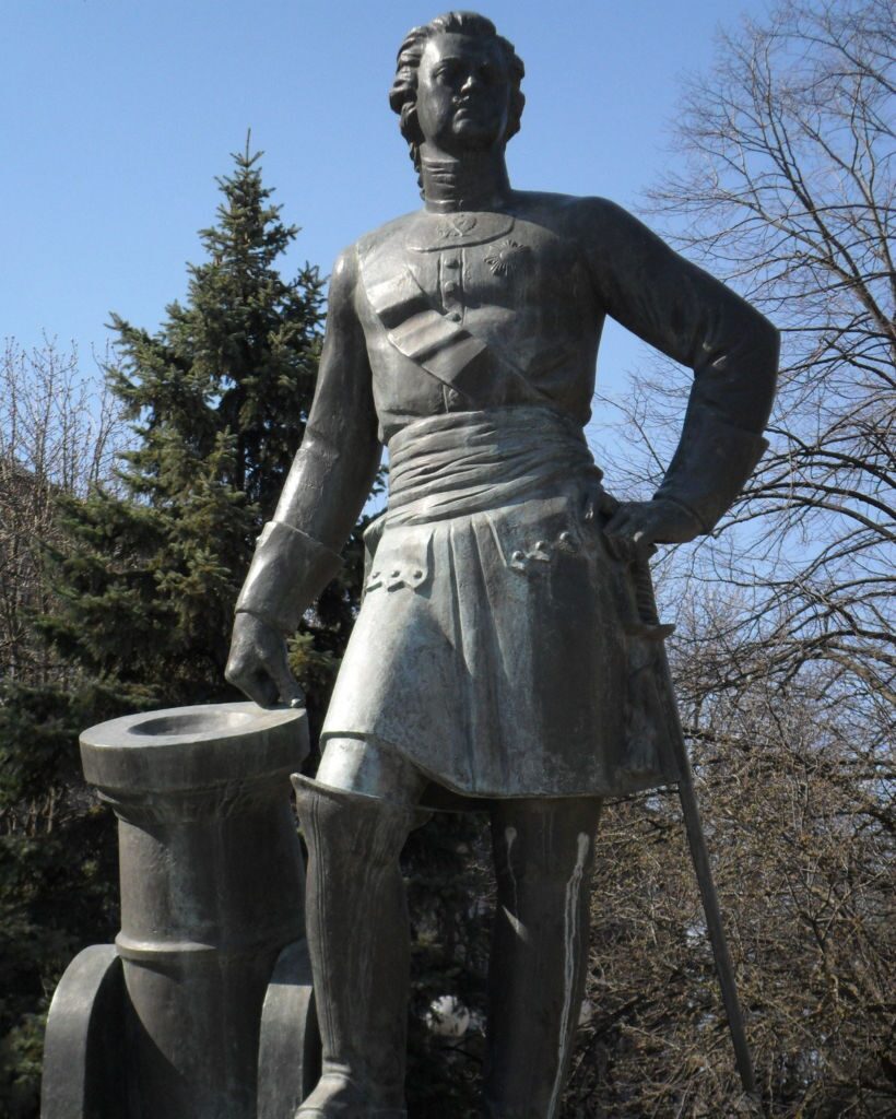 Памятник Петру I