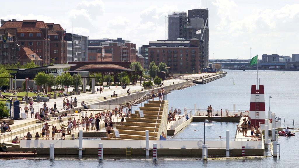 Пляж Islands Brygge