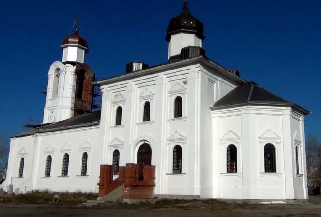 Храм