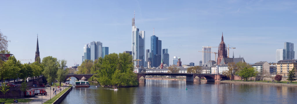 Старый мост Франкфурта