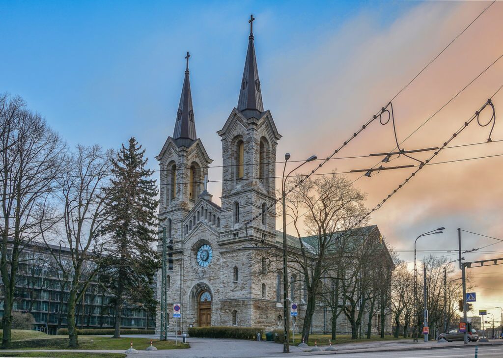 Церковь Каарли