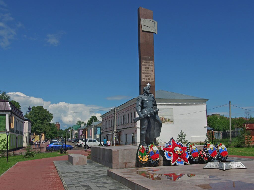 Памятник неизвестному солдату
