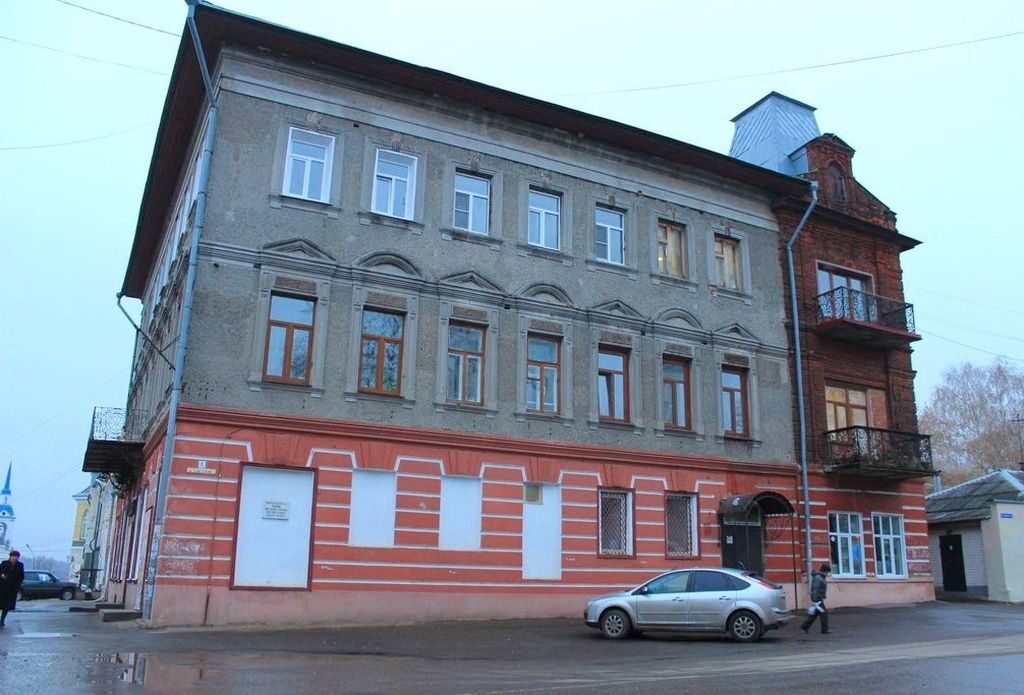 Дом Тихомирова
