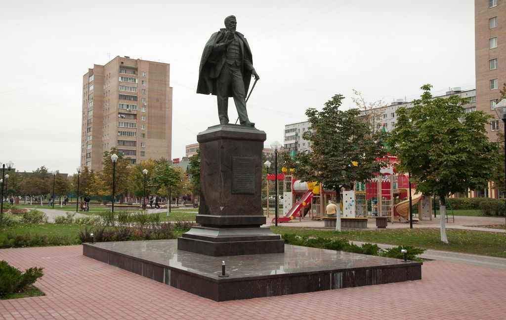 Памятник Д.П. Рябушинскому